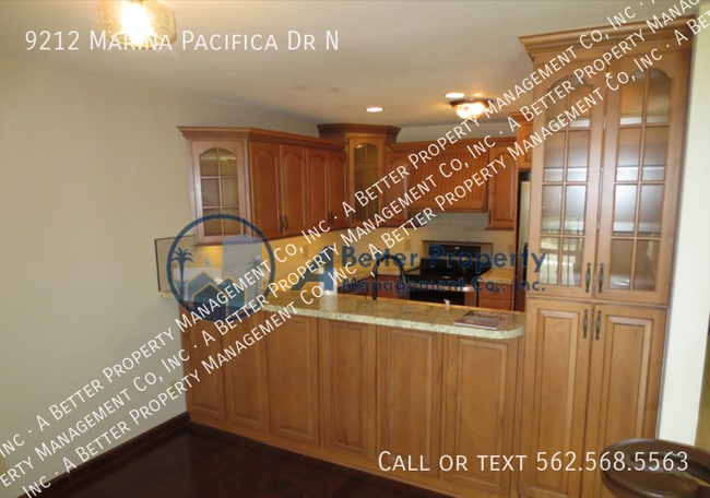 Building Photo - 9212 Marina Pacifica Dr N