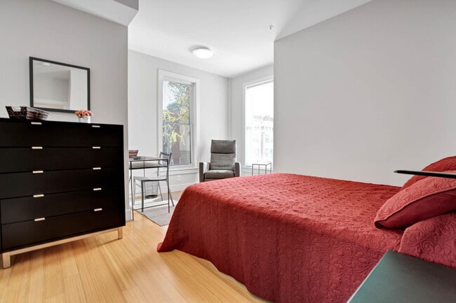 Building Photo - 1832 18th St NW