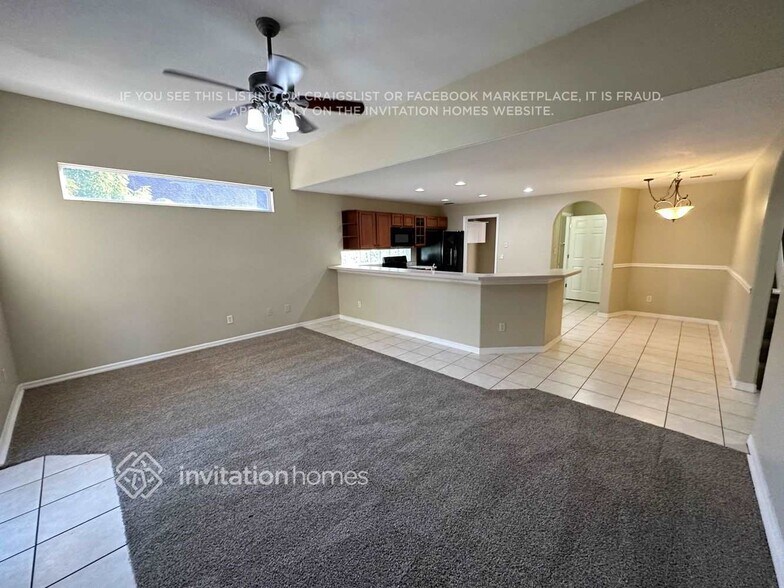 Building Photo - 2842 Strand Cir
