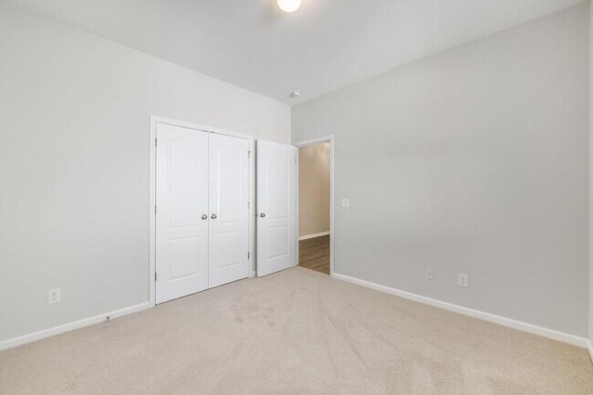 Building Photo - 225 Mazyck Greens Ct