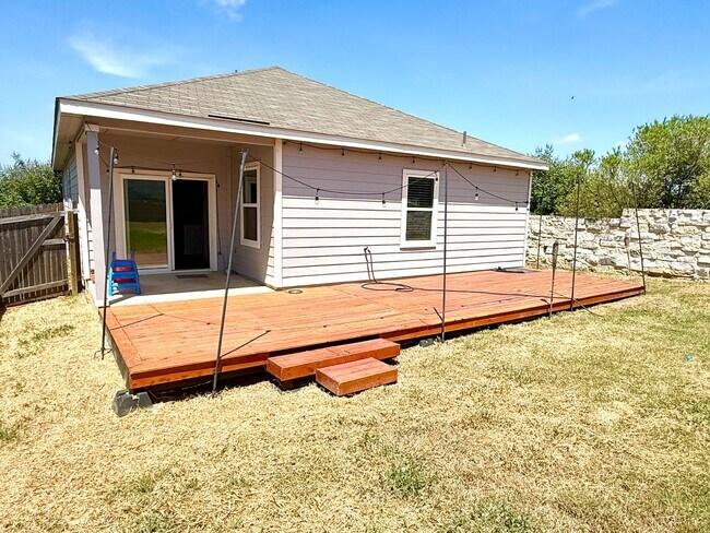 Building Photo - 5006 Jovian