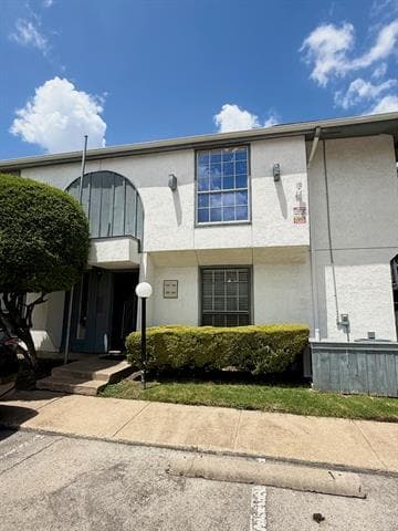Building Photo - 12888 Montfort Dr