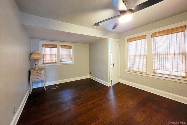 Building Photo - 18 Prospect St