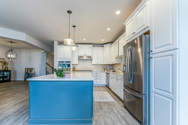 Building Photo - 3075 N Spurway Dr