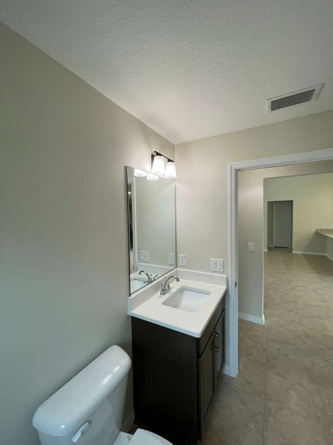 Building Photo - Beautiful brand-new construction 3-bedroom, 2-bathroom residence in Silver springs Shores!!