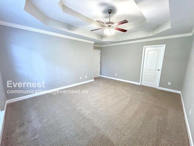 Building Photo - 3734 Montgomery Way
