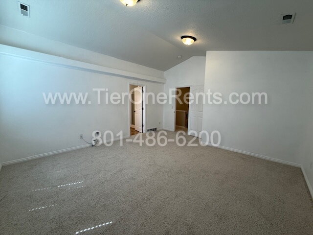 Building Photo - NO DEPOSIT option available for qualified ...