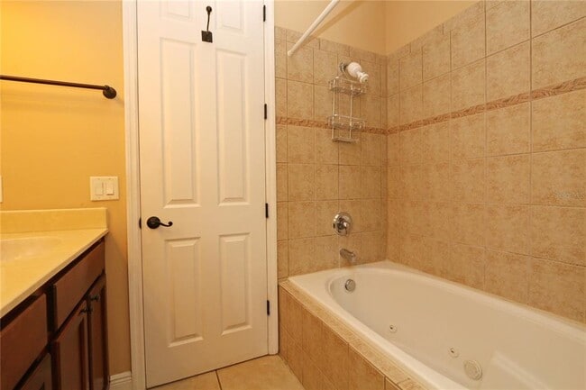 Building Photo - 1278 Miller Ave