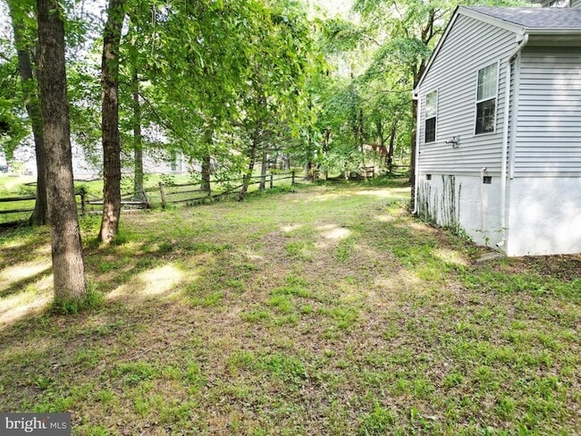 Building Photo - 4120 Lancaster Cir