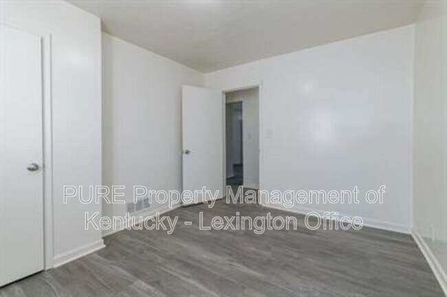 Building Photo - 566 N Martin Luther King Blvd