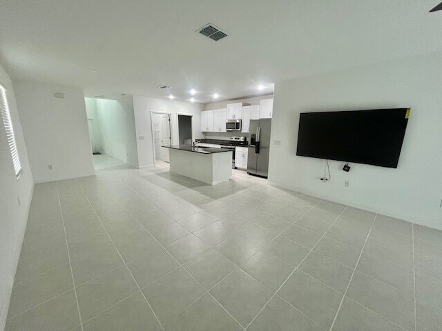 Building Photo - 9906 Spanish Lime Ct