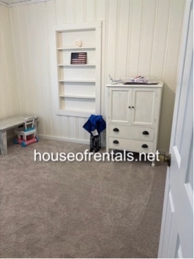 Building Photo - 502 Onley St