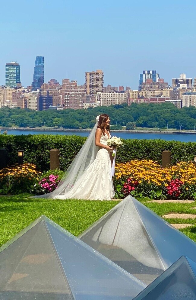 Building Photo - 7002 JFK Blvd E