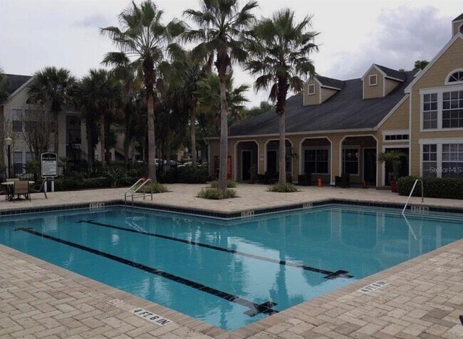 Building Photo - 1025 S Hiawassee Rd