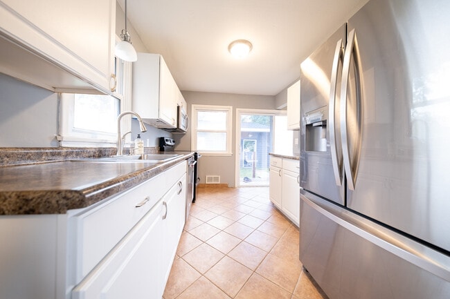 Building Photo - 7745 Vincent Ave S