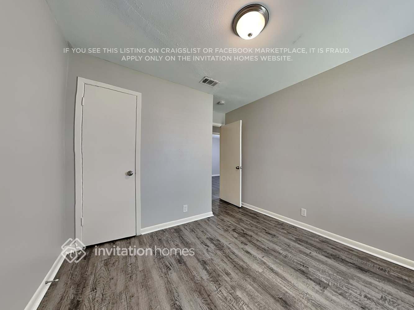 Building Photo - 2417 Moreland Dr