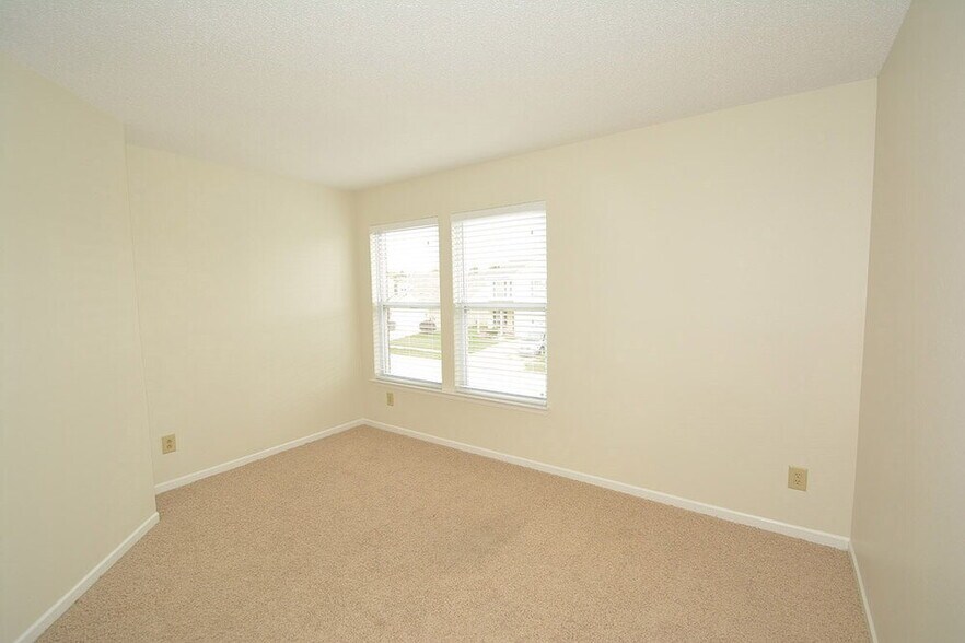 Building Photo - 8234 Gathering Cir