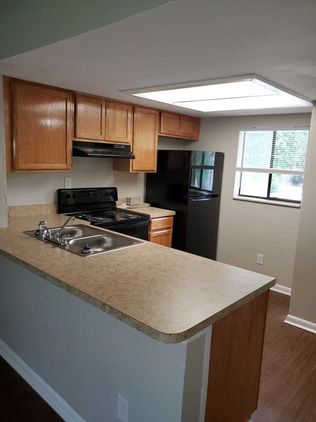Building Photo - 12510 White Bluff Rd