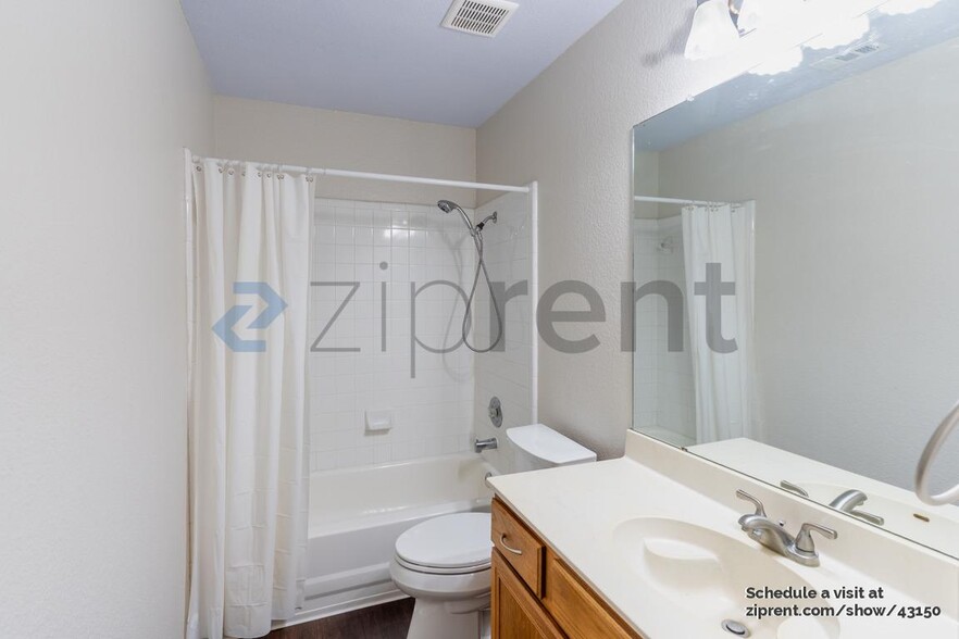 Building Photo - 20808 Pacers Gait Ln