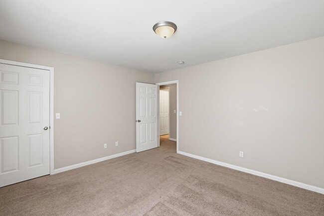 Building Photo - 740-742 Marley Way