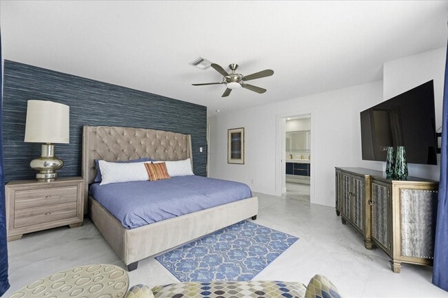 Building Photo - 4331 W Tradewinds Ave