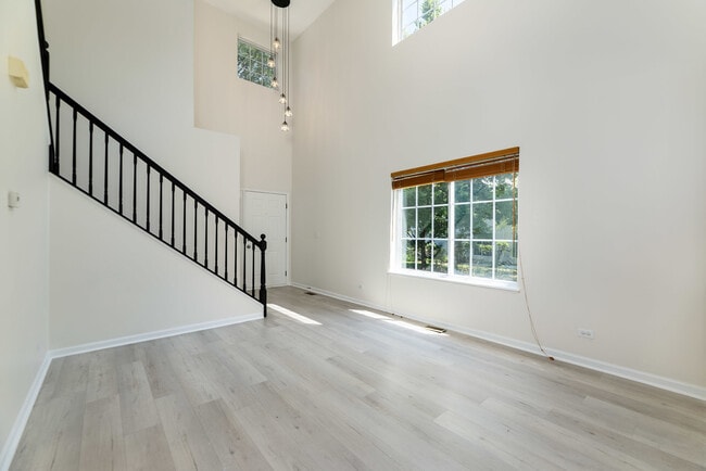 Building Photo - 311 Abington Woods Dr