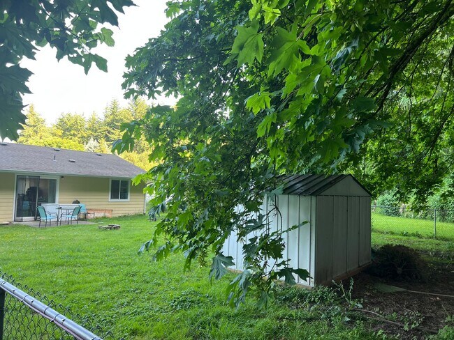 Building Photo - Wilson Duplex