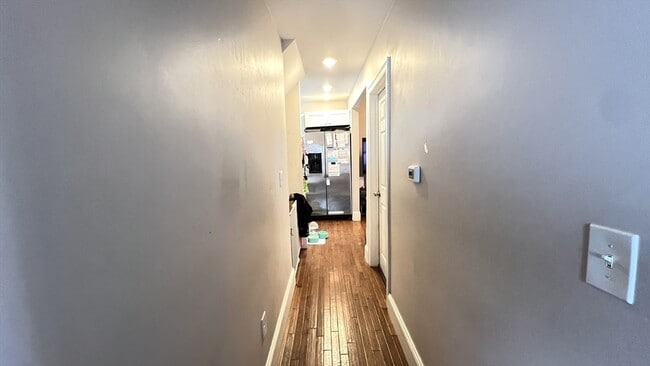 Building Photo - 3 Mill St Ct