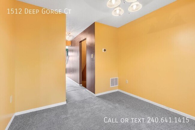 Building Photo - 1512 Deep Gorge Ct