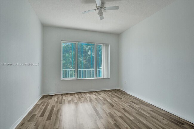Building Photo - 1200 Town Center Dr