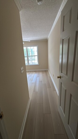 Building Photo - 4025 Sandtrap Ave