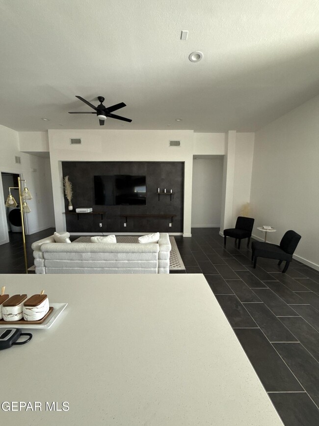 Building Photo - 13010 Terrington Ave