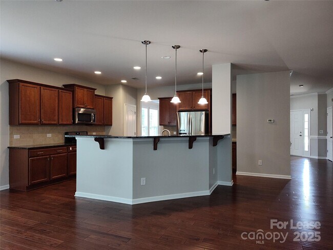 Building Photo - 8611 Burnside Ln