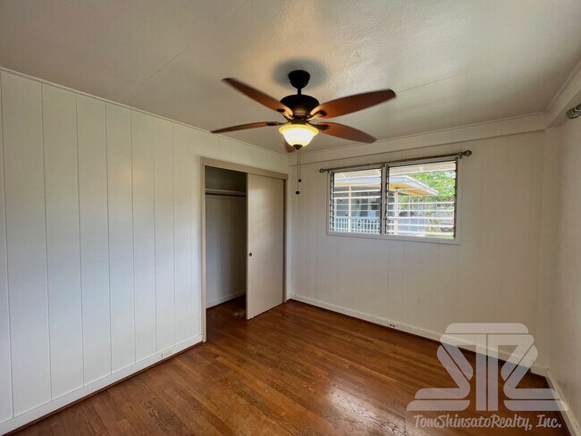 Building Photo - Two Story Home Diamond Head / Kapahulu