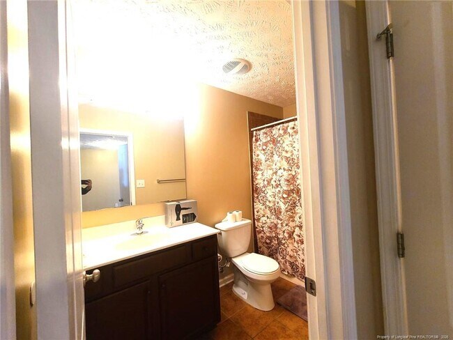 Building Photo - 972 Screech Owl Dr