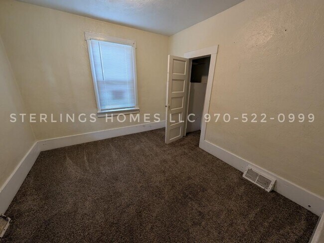 Building Photo - 430 N 2nd Ave