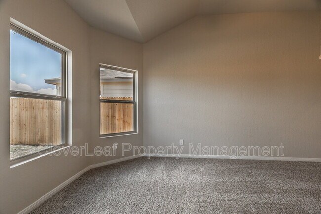 Building Photo - 5023 Topaz Bnd