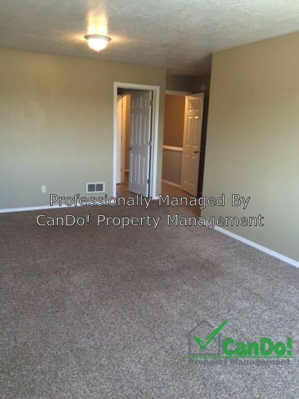 Building Photo - 165 Opal Ct
