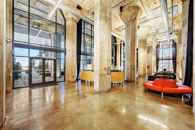 Building Photo - 1200 Steuart St