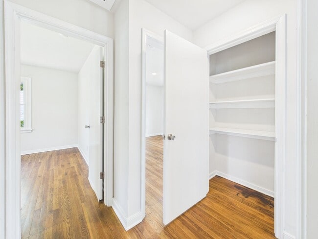 Building Photo - 1706 Catalina Dr