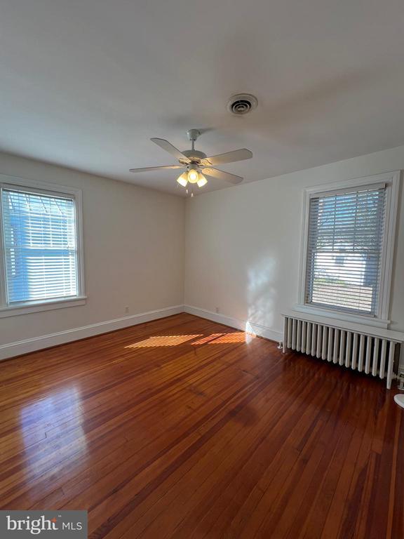 Building Photo - 1502 Greycourt Ave