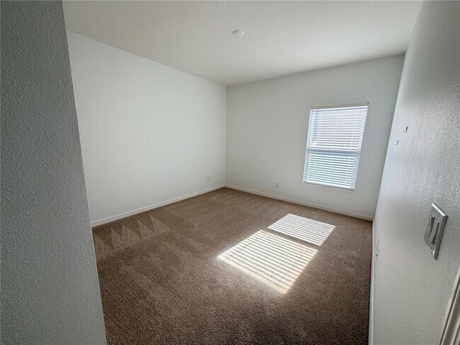 Building Photo - 4629 Bernard Blvd