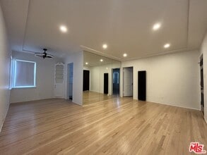 Building Photo - 10574 Ayres Ave
