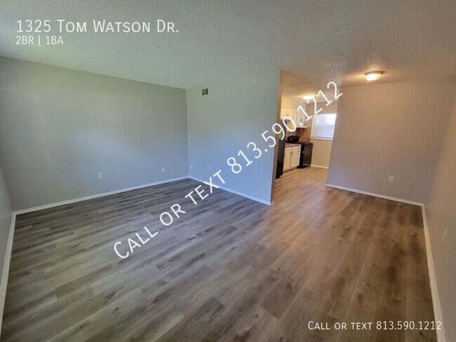 Building Photo - Cute Lakeland Apartment