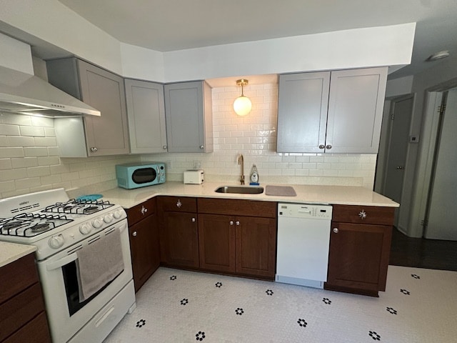 Primary Photo - 415 N Dunn St