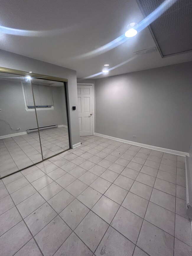 Third Bedroom - 2743 N Hampden Ct