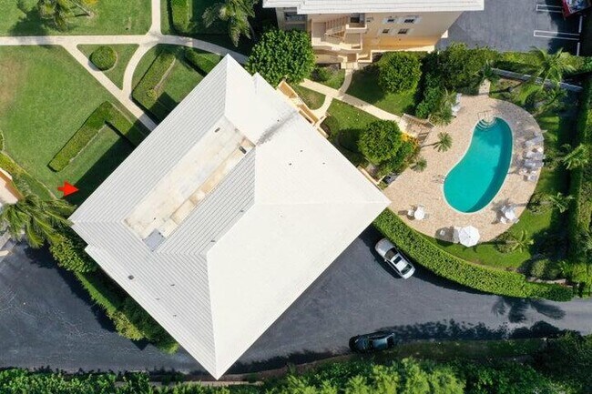 Building Photo - 2103 S Ocean Blvd