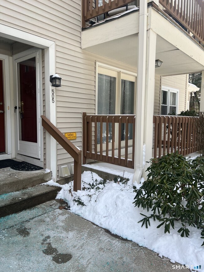 Building Photo - 505 Ashmead Cmns