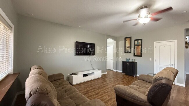 Building Photo - 3552 N Excalibur Pl