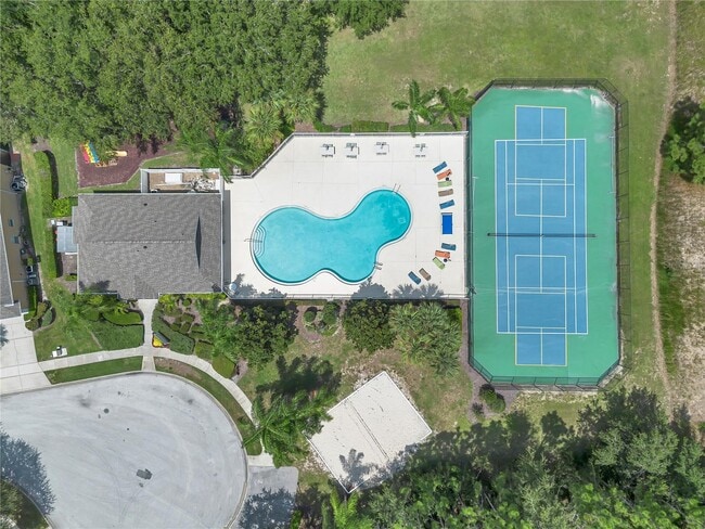 Building Photo - 16635 Palm Spring Dr